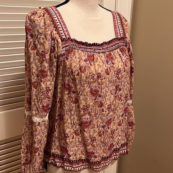 58. June & Hudson Bohemian Print Peasant Style Blouse - Picture 3 of 16